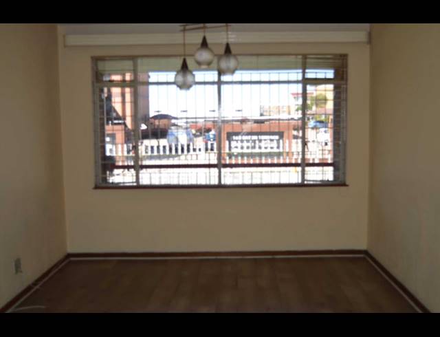1 BEDROOM APARTMENT FOR SALE IN NEW REDRUTH